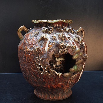 Большая декоративная ваза "Сайге"